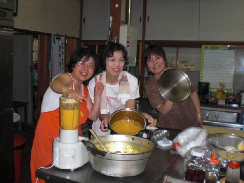ママ3人