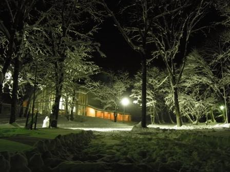 夜ぐるんぱ城前広場