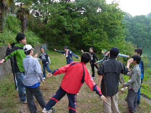 朝のキャンプソング