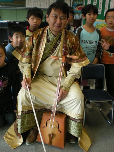 馬頭琴奏者バトさん