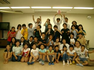 ２００３年中高大生素語り合宿集合写真