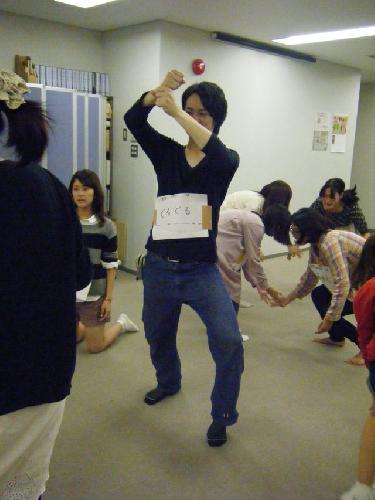 12わかもの２　間違い探し１
