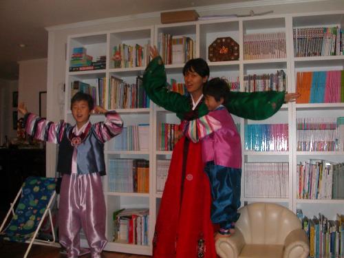 korean traditional dress