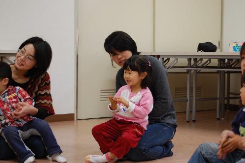 Sちゃんお得意の Pat-a -cake!