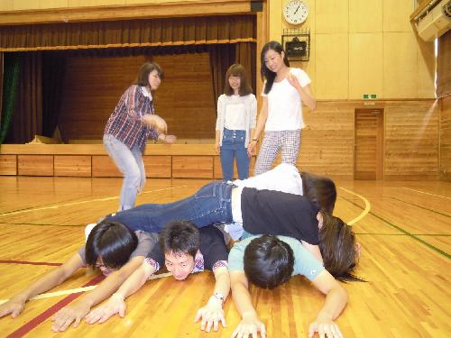 大学生合宿ピラミッド?