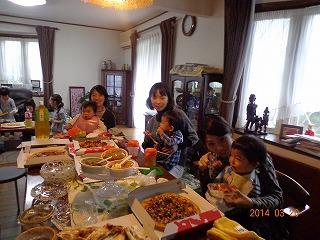 ママ達は、インドカレー＆ピザ♪