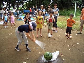 すいか割り