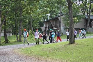 登頂隊が帰ってきた～