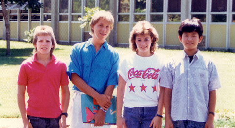 ハイスクールで授業を受けた記念のショット。数学だけはeasyだった。