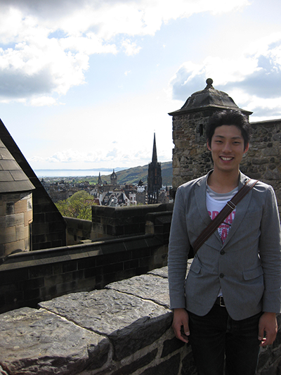 イギリス公演の際エディンバラで