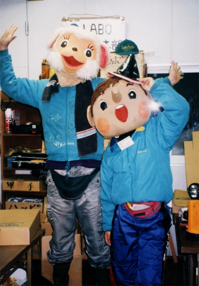 ラボ道後山キャンプに大学生リーダーとして参画（筆者右側）