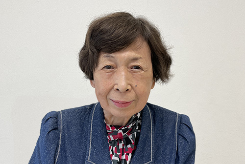 山川　律子 テューター