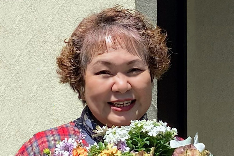 長谷川　智子 テューター