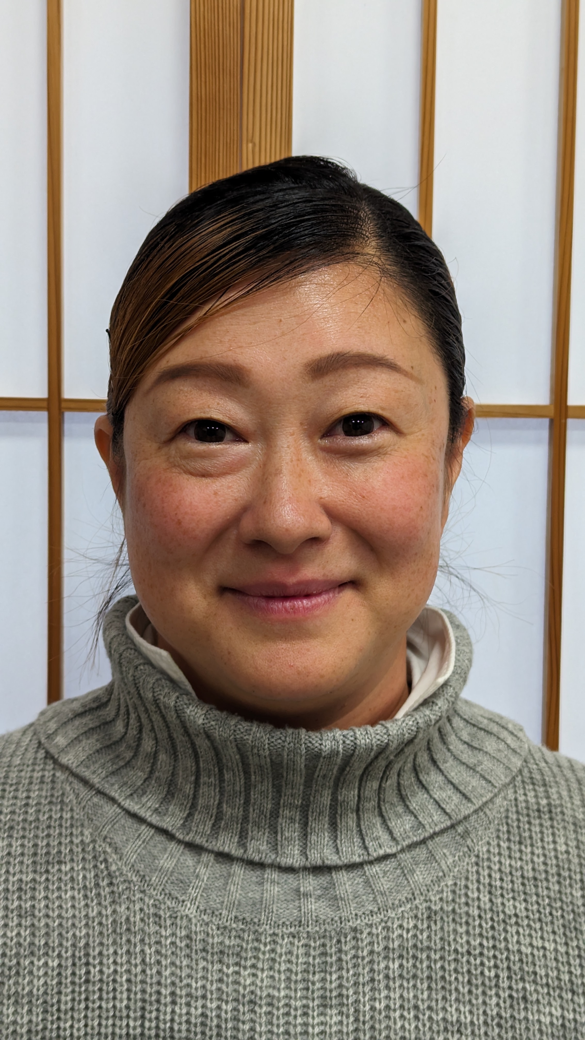 山﨑　千夏 テューター