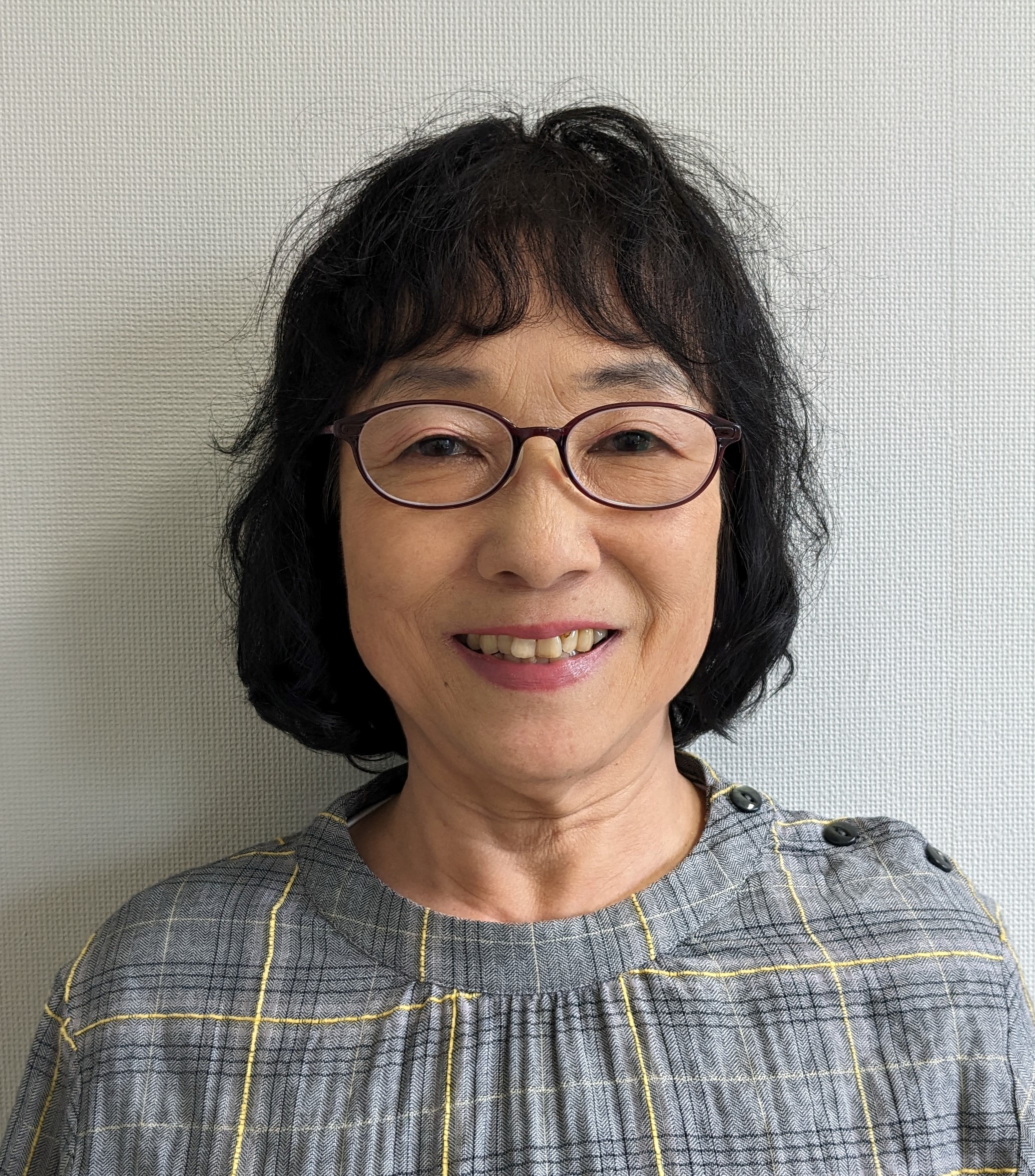 山城　範子 テューター