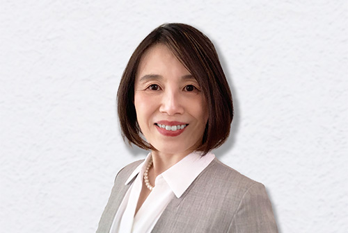 藁谷　昌夕実 テューター