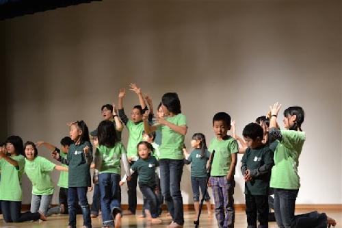 アリとキリギリス