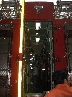 特別救助工作車