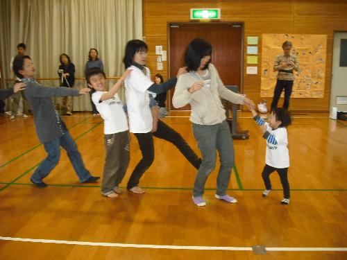 2013/4/21 songbirds&cats&finger family drawings