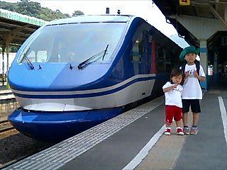 あこがれのスーパーはくと