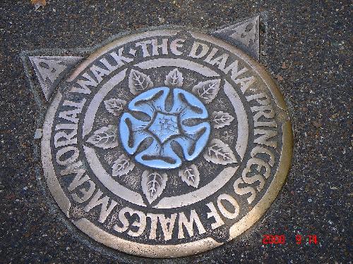 The Diana Memorial Walk