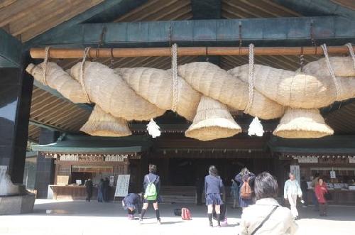 しめなわ