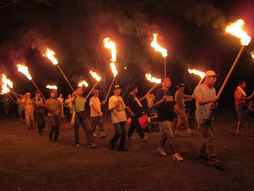 キャンプファイヤー